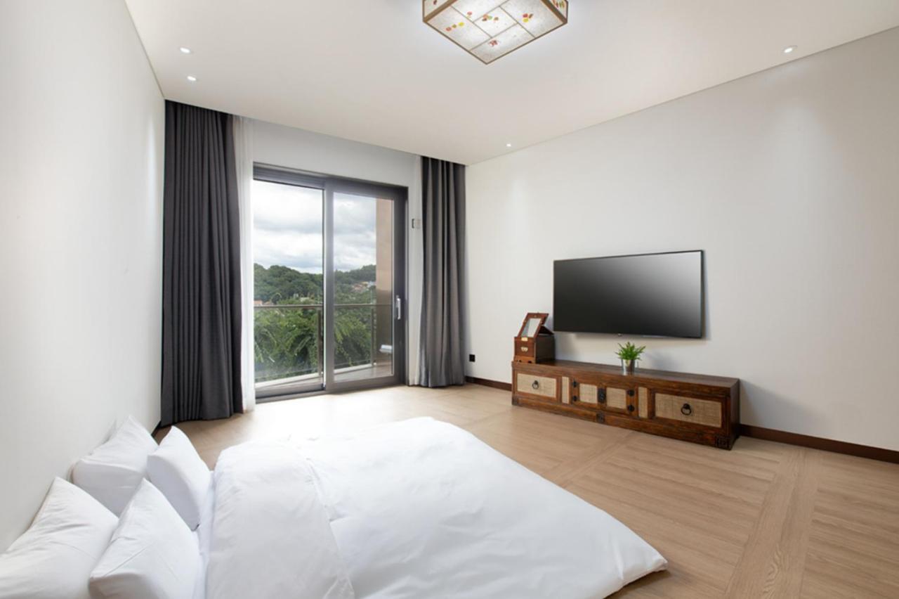 ג'אונג'ו N Bridge Hotel Jeon Ju מראה חיצוני תמונה